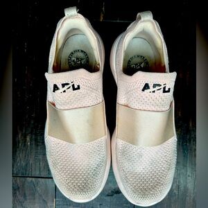 Light pink APL TechLoom Bliss sneakers